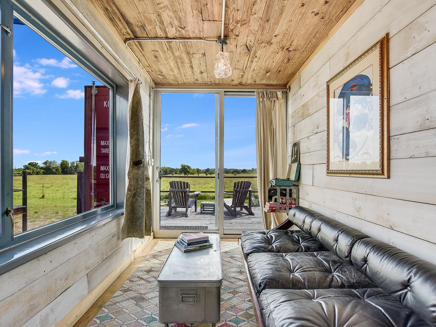 Flophouze Shipping Container Hotel Round Top 客房 照片